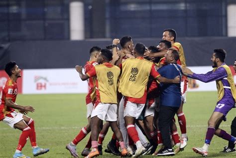 দারুণ রূপকথায় শীর্ষস্থান আরও পোক্ত করল বসুন্ধরা কিংস | Online Version