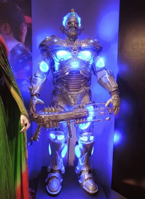 Arnold Schwarzenegger's Mr. Freeze sub-zero armour from Batman & Robin ...