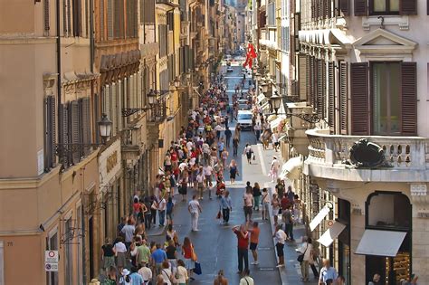 Via Condotti in Rome - Lasting Fashion Attraction - Go Guides