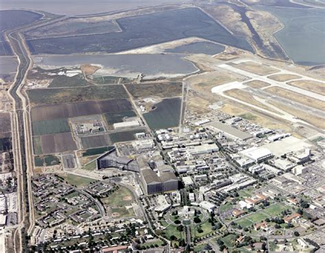 Space History Photo: Aerial View of NASA Ames Research Center | Space