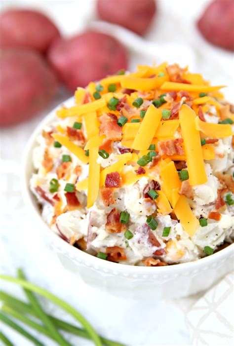 Delicious and Easy Loaded Baked Potato Salad Recipe