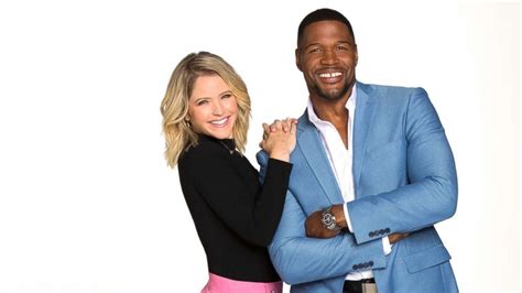 Get to know 'GMA Day' co-hosts Michael Strahan and Sara Haines - ABC News