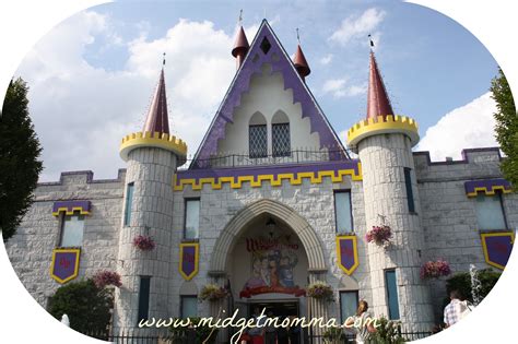 Dutch Wonderland in Lancaster Pa, A great place for Families http://www.midgetmomma.com/2012/08 ...