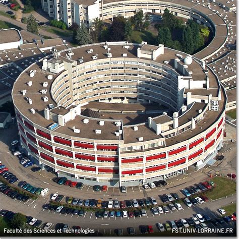 LA FACULTE | Faculté des Sciences et Technologies