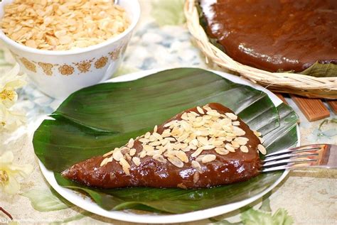 Kalamay with Pinipig Topping | FOODIPINO™ | Recipe | Filipino desserts, Filipino food dessert ...