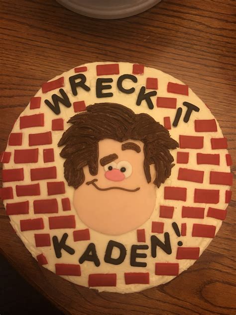 Wreck it Ralph cake | Cupcake cakes, Cake, Desserts