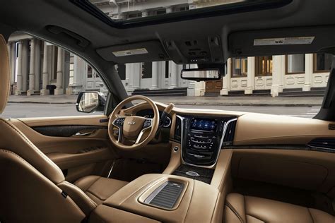 Cadillac Escalade Interior 2024 - Carmen Henrieta