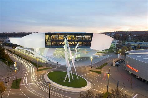 Porsche Museum - Ausflüge mit dem VVS in der Region Stuttgart