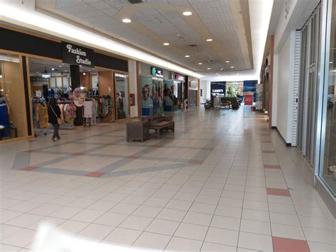 PHOTOS: Here's What the Milton Mall Looks Like Inside Right Now | INsauga