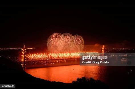 165 Golden Gate Bridge Fireworks Stock Photos, High-Res Pictures, and ...