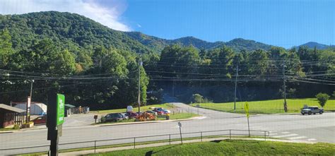 Maggie Valley Fall Colors Update #1 - BHGRE Heritage