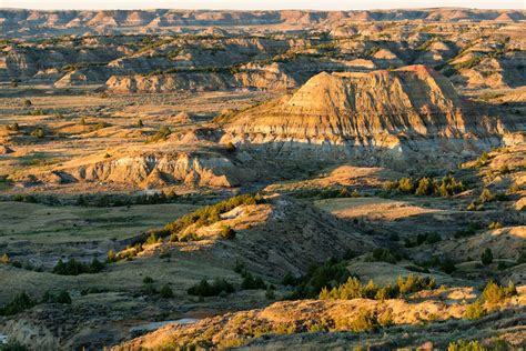 North Dakota Badlands: What to See, Where to Go, and Where to Camp