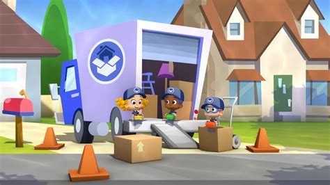 Watch Bubble Guppies Season 4 Episode 4: Guppy Movers! - Full show on ...