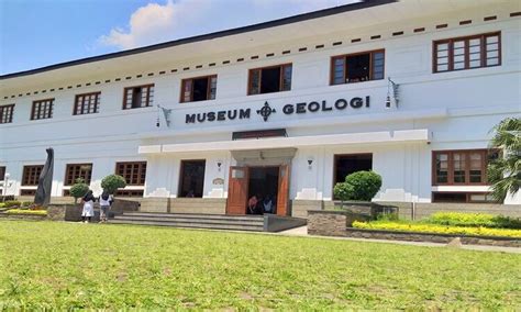 Museum Geologi Bandung - museum.co.id