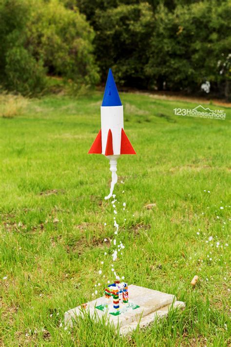 🚀 Vinegar and Baking Soda Rocket Science Experiment for Kids