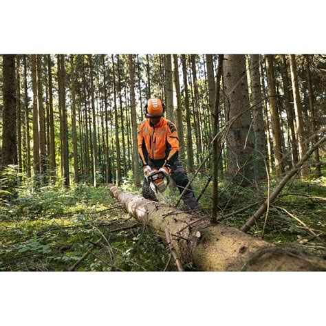 STIHL Cordless Chainsaw MSA 300