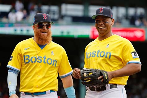 Why the Red Sox are wearing yellow uniforms today amid plenty of fan confusion | Flipboard