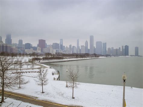 16 Best Things to do in Chicago in the winter by a local - Dotted Globe