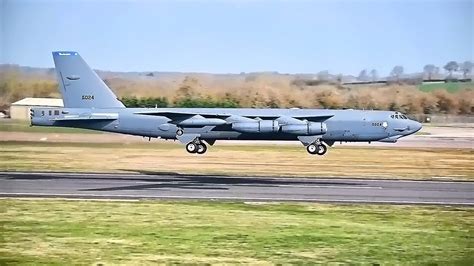 VIDEO: USAF 2nd Bomb Wing B-52s at RAF Fairford (March 2019) – Military Aviation Review