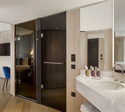 Rooms & Suites | The Westminster, London – Curio by Hilton hotel