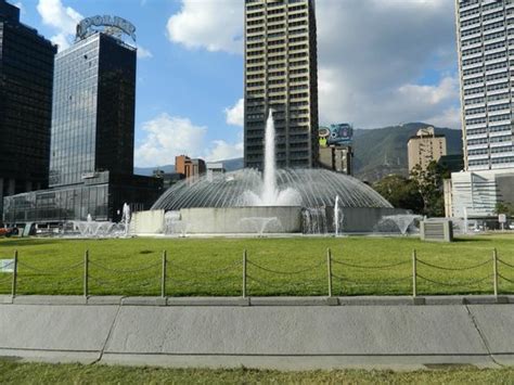 Plaza Venezuela (Caracas) - 2021 All You Need to Know Before You Go (with Photos) - Caracas ...