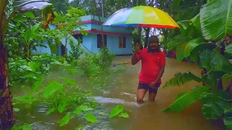 Kerala, India: Worst flood in a century kills 67 as rising flood waters ...