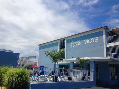 About Fenwick Islander Motel