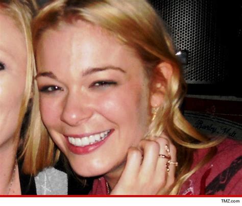 LeAnn Rimes Sues Dentist: You Screwed Up My Teeth!