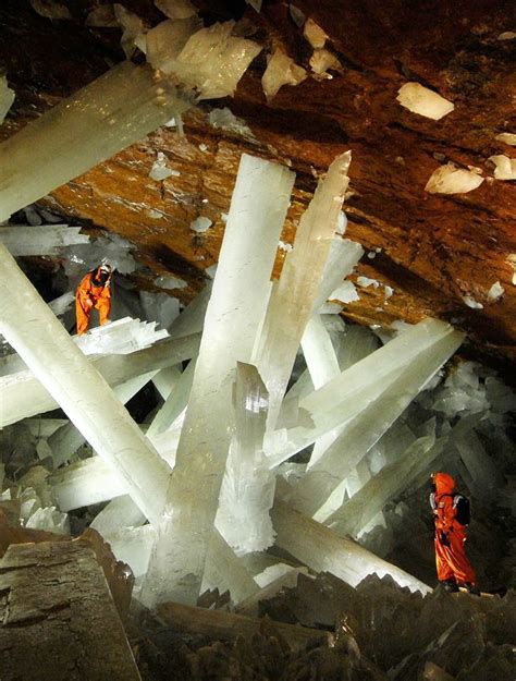 Cave of the Crystals - Wikipedia, the free encyclopedia | Crystal cave, Breathtaking places ...