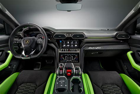 2021 Lamborghini Urus SUV gets new Pearl Capsule design edition ...