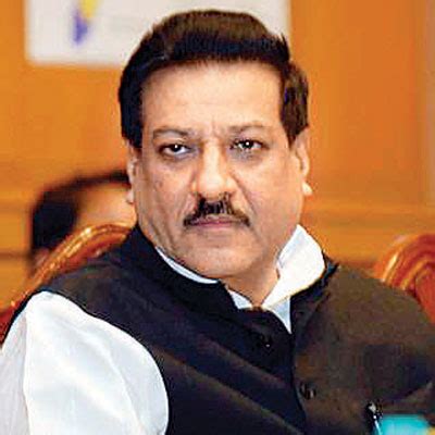 Centre deliberately denying power to Maharashtra: CM Prithviraj Chavan