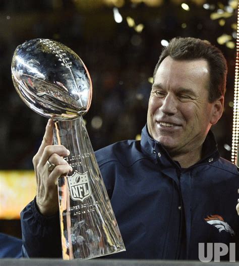 Photo: Denver Broncos Head Coach Gary Kubiak holds the Lombardi Trophy - SBP20160207097 - UPI.com