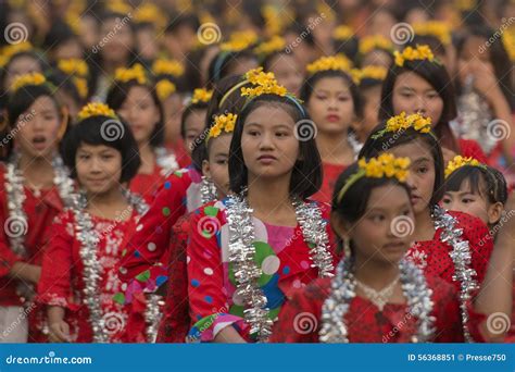 ASIA MYANMAR MANDALAY THINGYAN WATER FESTIVAL Editorial Photo - Image of year, thingyan: 56368851