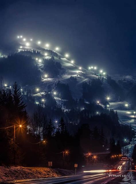 Girdwood, Alaska - Alyeska Ski Resort (Near Anchorage) | Winter scenes ...