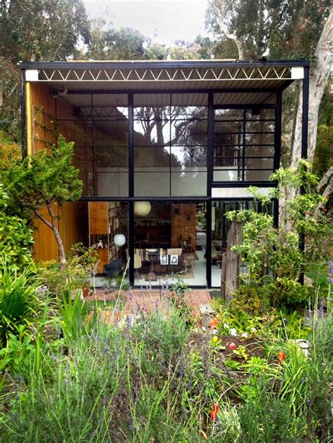 Eames House | Stylizimo Blog | Eames house, Architecture, Modern architecture