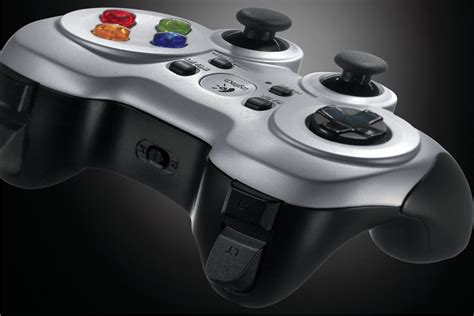 New Logitech Gamepads Bring the Console Gaming Experience to PC Gamers | logi BLOG