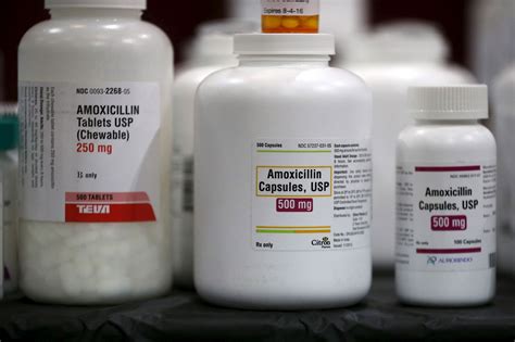 What to know about the shortage of amoxicillin, parents’ favorite pink medicine - WTOP News