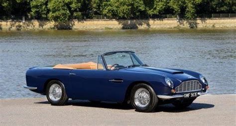 Aston Martin DB6 Volante specs, performance data - FastestLaps.com