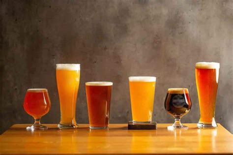 Sweet Beer Guide: Taste, Types, Brewing & Popular Brands