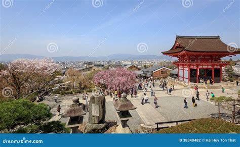 Kiyomizu Temple and Cherry Blossom in Kyoto Editorial Photography ...