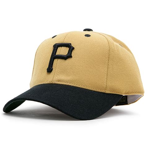 Pittsburgh Pirates Gold-Black 1970-75 Throwback Cooperstown Fitted Hat