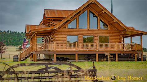 Yellowstone Chalet - Meadowlark Log Homes