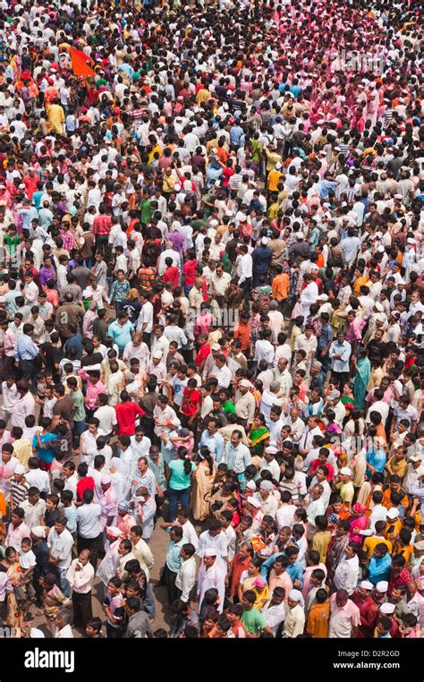 Crowd at religious procession during Ganpati visarjan ceremony, Mumbai, Maharashtra, India Stock ...