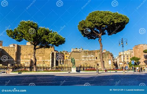 Statue of Emperor Nerva in Rome Stock Image - Image of king, despotism ...