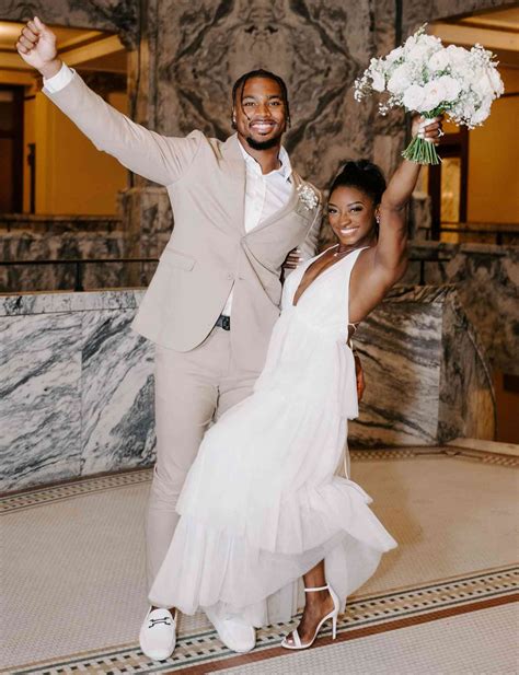 Simone Biles and Jonathan Owens’ Wedding Photos