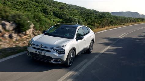 Citroen e-C4 X Electric Review 2023 - Select Car Leasing