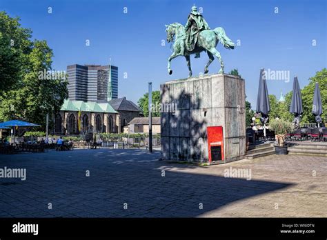 Essen Kaiser Wilhelm Monument Stock Photo - Alamy