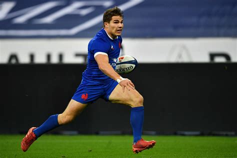 Rugby. XV de France : Antoine Dupont, élu meilleur joueur du 6 Nations