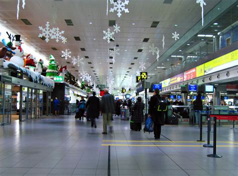 Dublin Airport expect busiest Christmas ever with over 1.2 million ...