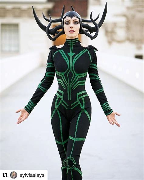 Hela cosplay Girl body perfect